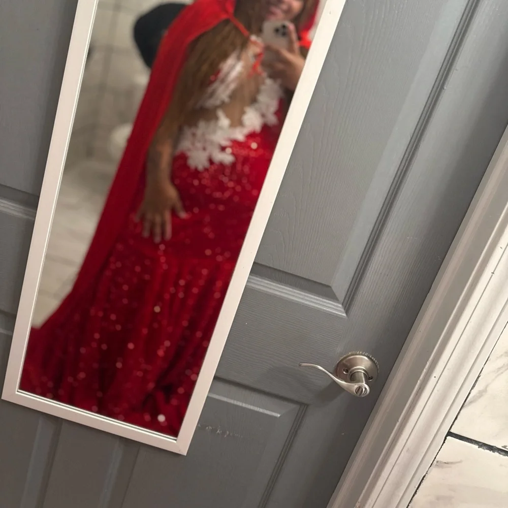 Red sequin & lace prom style dress - Picture 3 of 8